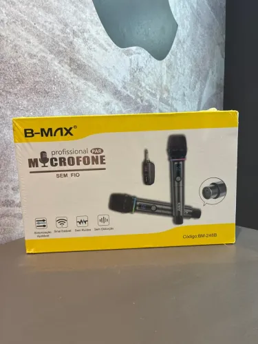 Kit de Microfone Profissional Par Sem Fio B-Max, modelo BM-248B