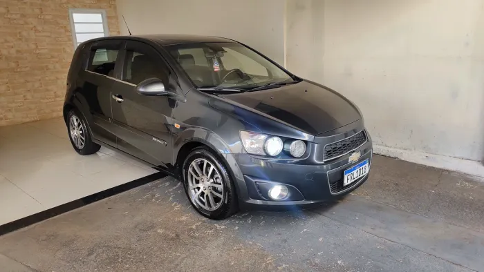 Chevrolet Sonic HB LTZ 1.6 16V Flexpower 5P Aut. 2014