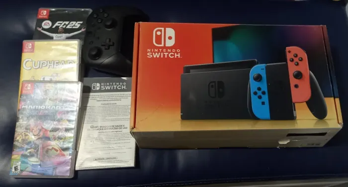 Nintendo Switch Neon