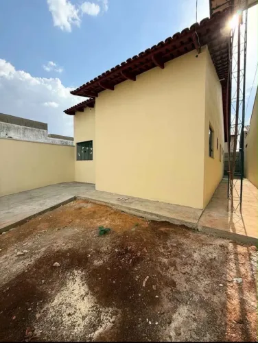 *Casa a venda em Guarapari
