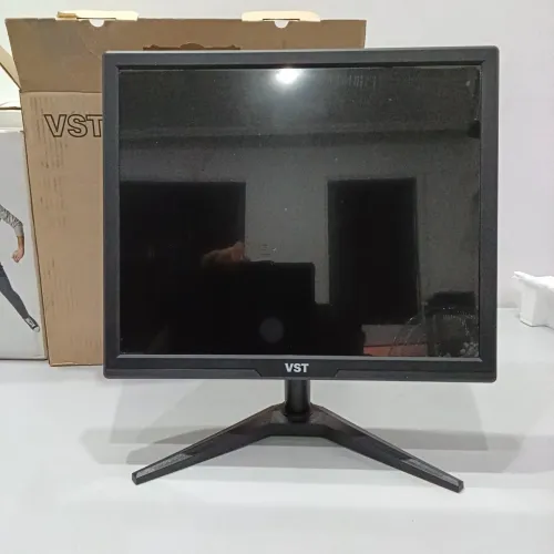 Vendo Monitor Vst 17, 17 Pol, Hd, 5ms, 60hz, Hdmi/vga Semi novo