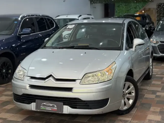 Citroen C4 GLX 2.0 Flex 16V 5P Aut. 2010
