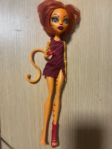 Monster High - Torelei Alive (Incompleta)