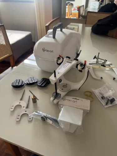 Articulador Bioart 7 plus com arco facial