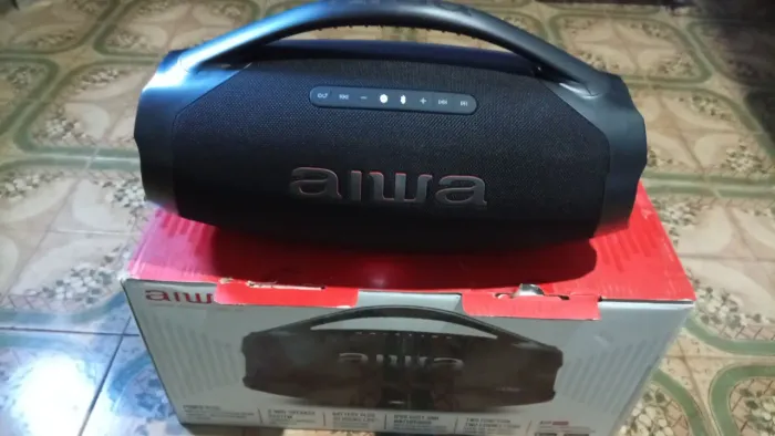 Bombox awia