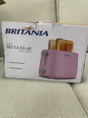 Torradeira Rosa Britânia 6 níveis de Tostagem