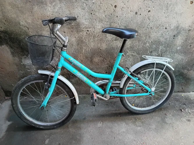 Bicicletas infantis à venda 