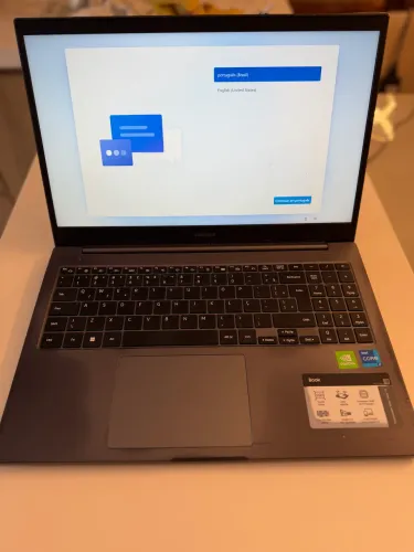 Notebook Samsung Book NP550XDA
