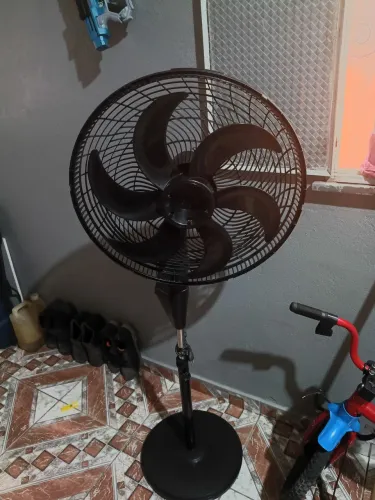 Vendo ventilador com defeito 