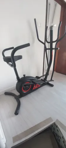 Elíptico mais bicicleta 