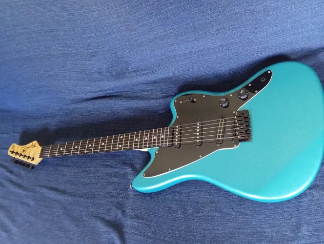 Vendo guitarra Tagima te série 60