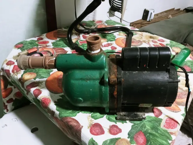 Bomba de água 1/3 autorespirante topa tudo!!