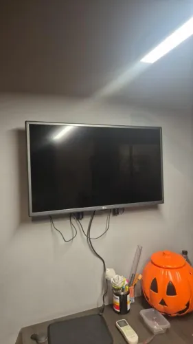TV LG 23 polegadas