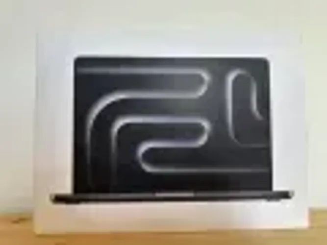MACBOOK PRO M5 -14 POLEGADS -16 RAM-512 GB DE SSD NOVOS LACRADOS DE PRONTA ENTREGA 