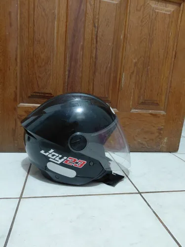 Capacete Joy 23 Taurus / Tamanho 56
