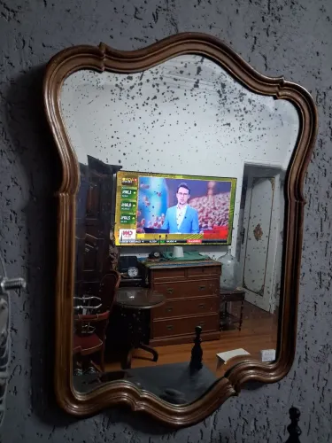 ESPELHO ANTIGO LUIS XV ENVELHECIDO PELO TEMPO