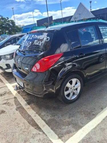 Nissan Tiida S 1.8/1.8 Flex 16V Mec. 2011