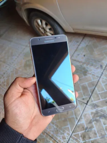 J7 prime 2