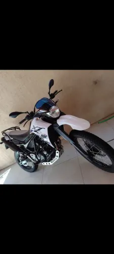 Xt 660 muito conservada .