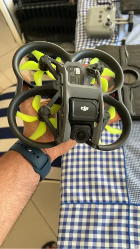 Drone Dji Avata somente o drone + bateria