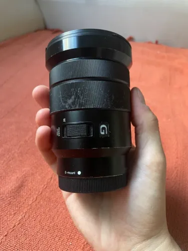 VENDO LENTE SONY 18-105mm