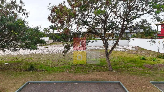 CONDOMÍNIO VILLAGGIO FELICITÁ TERRENO DE 1.000 M² UNIFAMILIAR PRONTO PARA CONSTRUIR EM EXC
