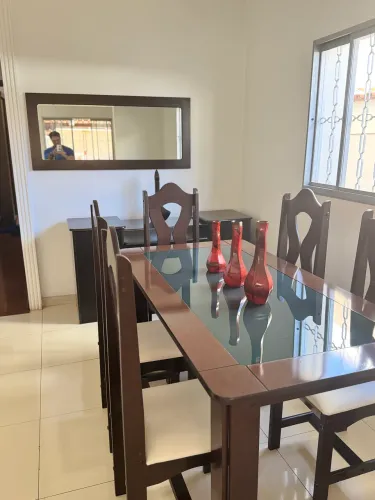 Conjunto Sala de Jantar Completo - Mesa com 6 Cadeiras + Buffet + Espelho