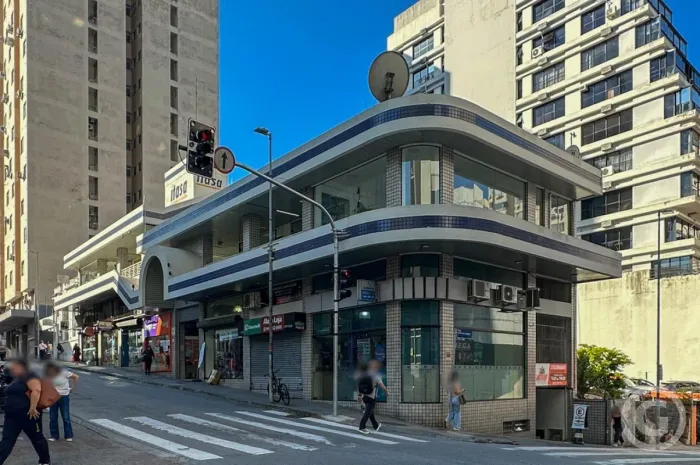 Loja mobiliada, com estrutura completa para o seu negócio, em Florianópolis