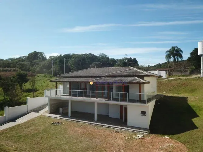 Casa com 3 dormitórios à venda, 286 m² por R$ 650.000 - Gurgel - Piedade/SP