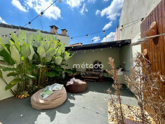 Casa com 3 quartos à venda, 222 m² por R$ 1.200.000 - Centro - Guararema/SP