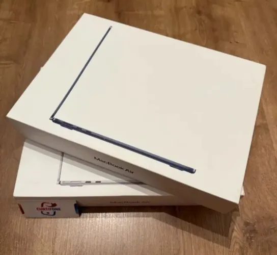MACBOOK AIR M5 13 POLEGADAS - 24 RAM- 1 TB SSD NOVO SILVER 