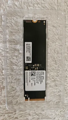 SSD M.2 NVMe Smart MZ-VLQ2560 de 256GB