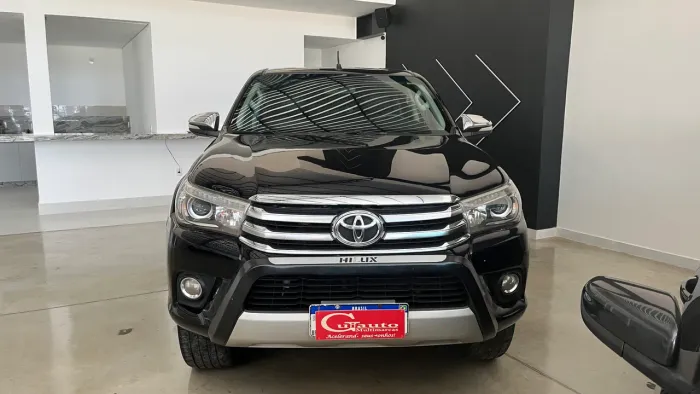 Toyota Hilux CD SRX 4X4 2.8 TDI 16V Diesel Aut. 2016