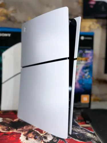 PlayStation 5 / Ps5 slim perfeito estado garantia 6 meses 
