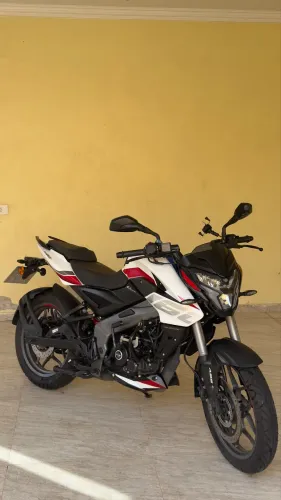 Bajaj Ns 160
