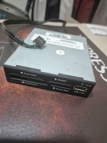 Leitor de cartão 3.5" interno SD/MS/CF USB 