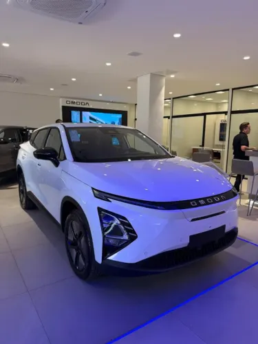 Omoda E5 Elétrico (61,1 KW) 2026
