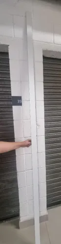 Rodapé de poliestireno 24 peças de 2,4m