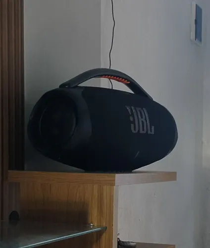 Bommbox