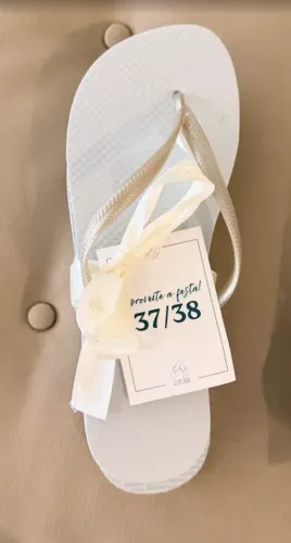 35 Chinelos Feminino tipo Havaianas tamanho 37/38 (casamento / aniversário / brindes)