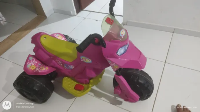 Vendo moto elétrica infantil 