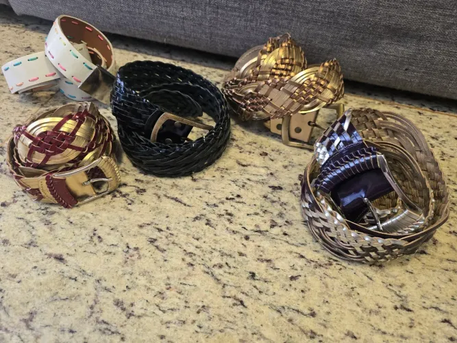 Kit 5 cintos diferentes modelos. Um mais lindo que o outro