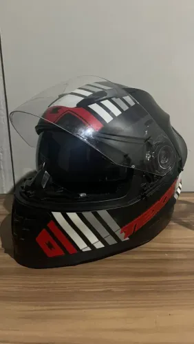 Capacete Texx com bag e caixa