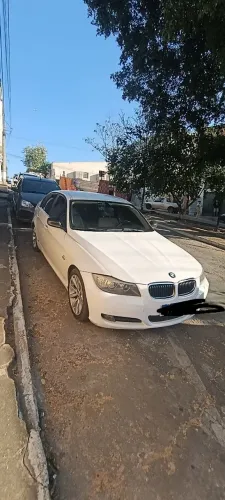 BMW 320I A 2011