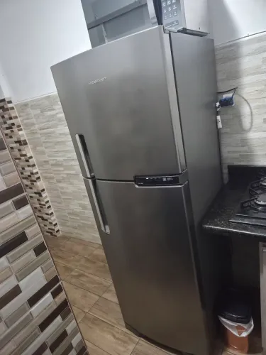 Geladeira brastemp 375L frost free inox semi nova 