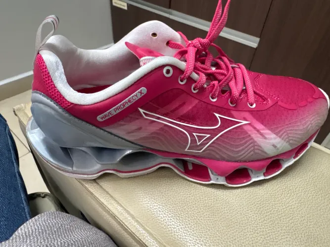 Tênis mizuno wave prophecy feminino