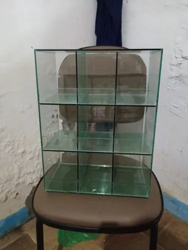 Balcão de vidro pequeno para vender bombom 