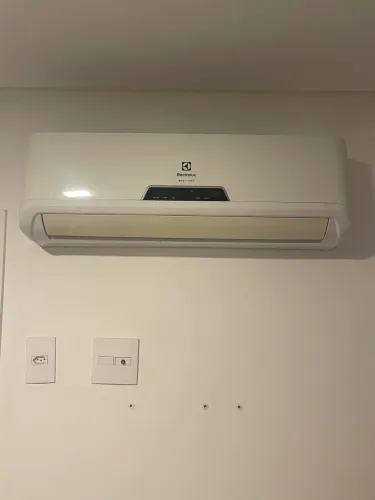 Split 9000 Electrolux oportunidade!