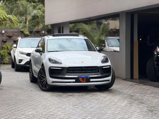 Porsche Macan T 2.0 Turbo 2025