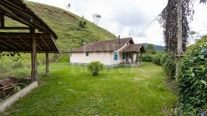 Sítio em MACAÉ DE CIMA - Nova Friburgo